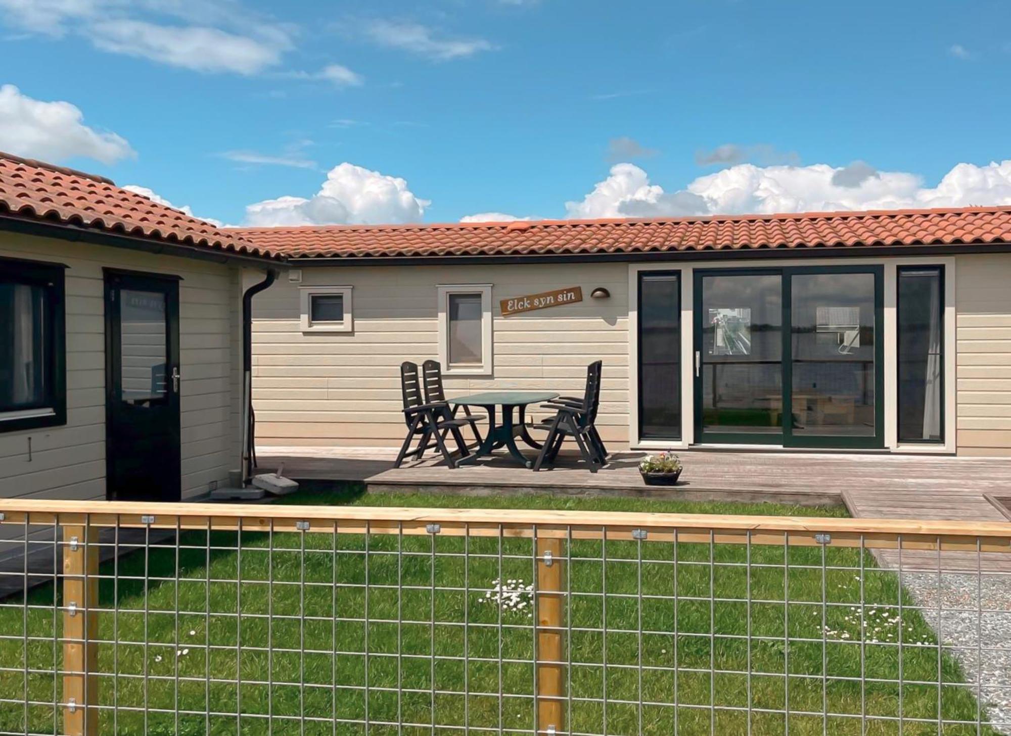 Visserslust Rooms, Apartments And Houseboats Vinkeveen Bagian luar foto